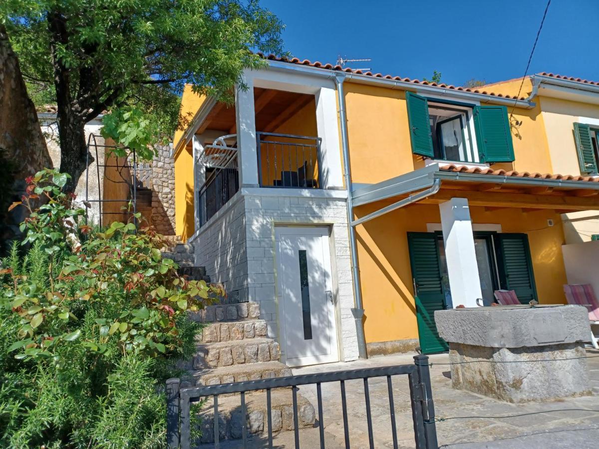 Apartments Spalj 1 I 2 Senj  Zewnętrze zdjęcie